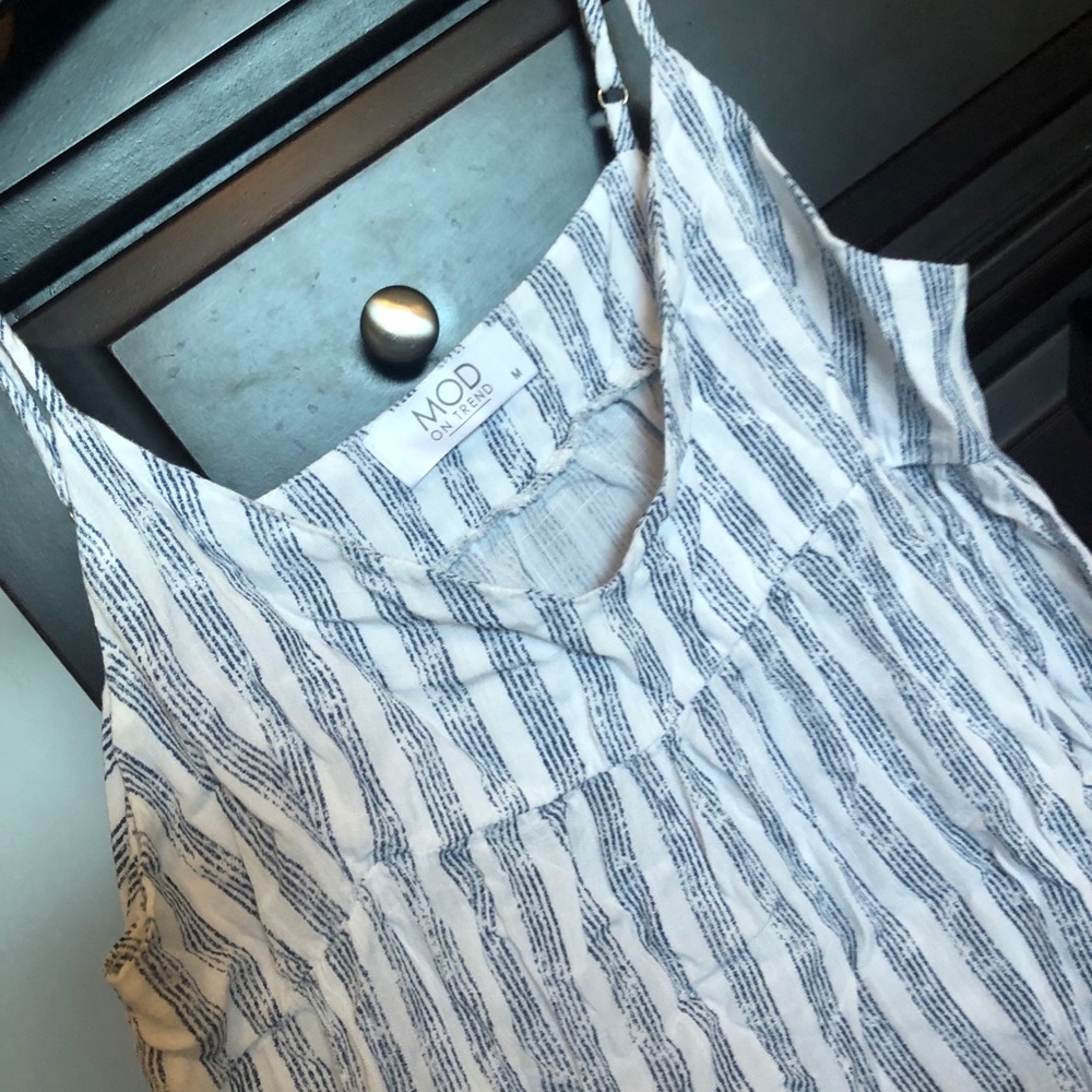 Mod tank top - flowy w/ adjustable straps